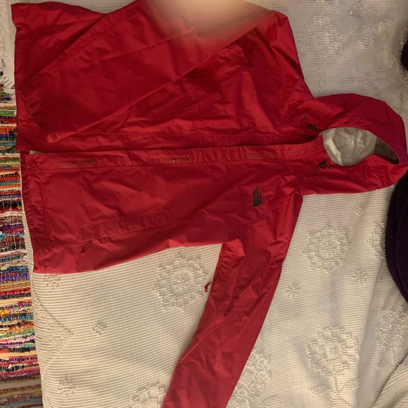 Northface rain jacket - Picture 3 of 4